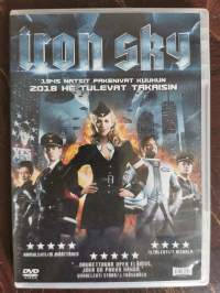 DVD Iron Sky, 2012. Julia Dietze, Göts Otto, Christopher Kirby, Peta Sergeant, Stephanie Paul