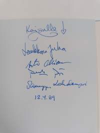 Sampsa ja mörkö (signeerattu, tekijän omiste)