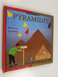 Pyramidit