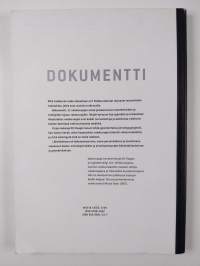 Dokumentti : 11 valokuvaajaa