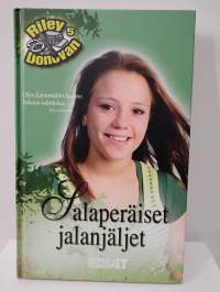 Salaperäiset jalanjäljet