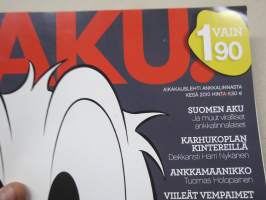Aku - Aikakauslehti Ankkalinnasta kesä 2010 -Sanoma Oy:n julkaisu, keskiaukeamakuva Iines rannalla, Carl barksin sarjakuva &quot;Turhaa tuhlausta&quot;, ym.