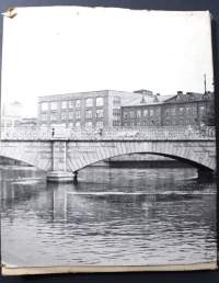 Tampereen Pellava - ja Rautateollisuus Osake-Yhtiö 1856 - 1956