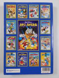 Aku Ankka 1/2002