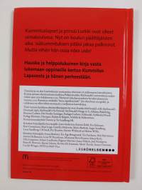 Isäkummitus uimakoulussa