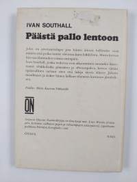 Päästä pallo lentoon