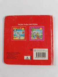 Nalle uimarannalla
