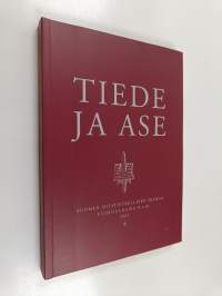 Tiede ja ase 61 : Suomen sotatieteellisen seuran vuosijulkaisu