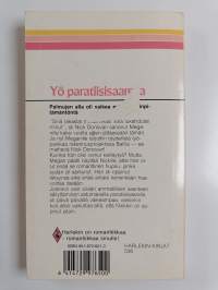 Yö paratiisisaarella