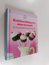 Kakkutikkarit, macaronit ja muut pikkuleivonnaiset