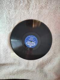 Decca SD 5289: Olavi Virta - kolme kitaraa / Metro tytöt - surujen kitara v. 1954