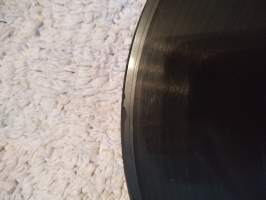 Triola T 4272, Olavi Virta,  Kesällä kerran - vieras paratiisissa v. 1956