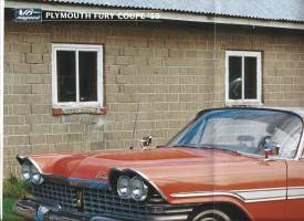 Ford Custome ´50 / Plymouth Fury Coupe ´59  - 2-puolinen  juliste taitettu kirjekokoon