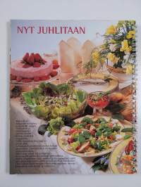 Perhejuhlat : yli 200 juhlaruoka- ja etikettiohjetta
