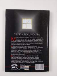 Valoa ikkunoista