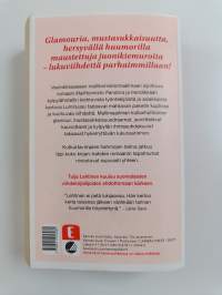 Rakkautta ja glamouria : Mallitoimisto Pandora ; Lumiruusu