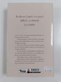 Äiti : sotakirjailijan ja hänen äitinsä tarina (UUDENVEROINEN)