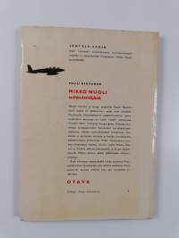 Mikko nuoli suihkulentäjänä