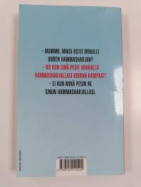 Mummon hammasharja : parhaat koululaisvitsit 2018