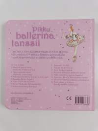 Pikku ballerina tanssii