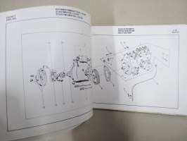 Valmet 702 S, 903 traktori varaosakuvasto / Reservdelskatalog / Parts Catalogue