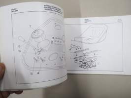 Valmet 702 S, 903 traktori varaosakuvasto / Reservdelskatalog / Parts Catalogue