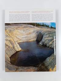 Matka Suomeen = Journey into Finland