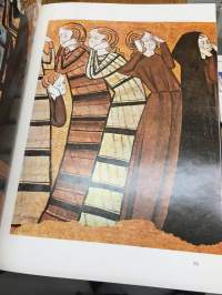 Fashion - From Ancient Egypt to the Present Day