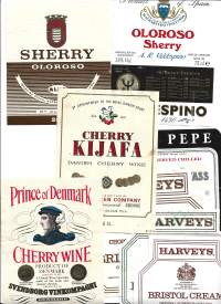 Sherry etikettejä n 8 kpl erä   - viinaetiketti