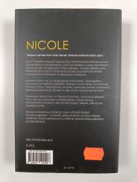 Nicole (ERINOMAINEN)