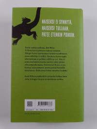 Lajityypillistä käyttäytymistä (ERINOMAINEN)