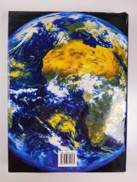 Geographica : suuri maailmankartasto : maanosat, maat, kansat