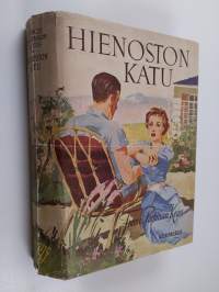 Hienoston katu : romaani