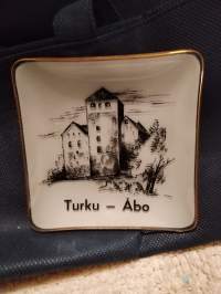 Turku - Åbo Isompi lasi vati / tuhkakuppi  1960-luku