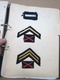 Sotilasmuistokansio - Turn Laivastoasema saapumiserä I/75, sisältää valokuvia, merkkejä, Auk-todistus ym. - hyvä kokonaisuus