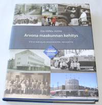 Arvona maakunnan kehitys : Etelä-Karjalan osuuskauppa 100 vuotta