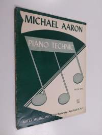 Michael Aaron : Piano technic 1