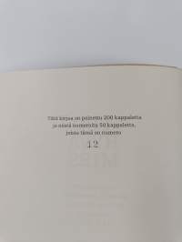 Tuo hyvä mies : ystävällemme Heikki A. Reenpäälle iloisin ja lämpimin toivotuksin 14.5. 1972 (numeroitu)