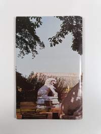 The Royal Botanic Gardens Kew : souvenir guide