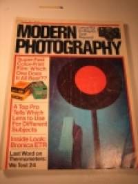 Modern photography elokuu / 1977