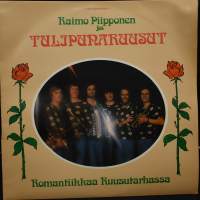 Raimo Piipponen ja Tulipunaruusut: Romantiikkaa Ruusutarhassa
