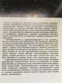 Tapparasta tankkeihin - Hämeenlinnan varuskunnan historia. (Sotahistoria)