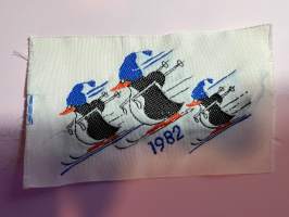 1982 Hiihtomerkki -kangasmerkki / badge