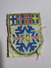 1946-1965 20 vuotis Hiihtomerkki -kangasmerkki / badge