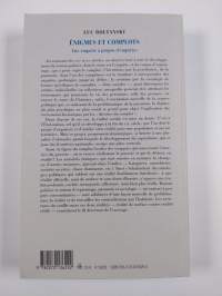 Énigmes et complots : une enquête à propos d&#039;enquêtes