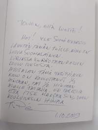 Hiuskarvan varassa (signeerattu, tekijän omiste)