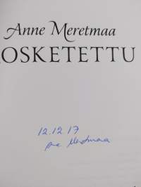 Kosketettu (signeerattu)