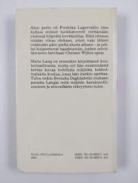 Meitä oli kolmetoista