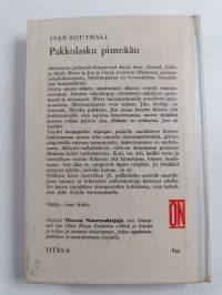 Pakkolasku pimeään