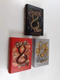 Serpent &amp; Dove Trilogy 1-3 : Serpent &amp; Dove ; Blood &amp; Honey ; Gods &amp; monsters